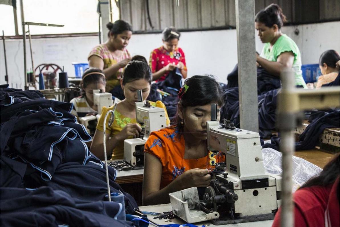 Myanmar garment workers © Frontier Myanmar