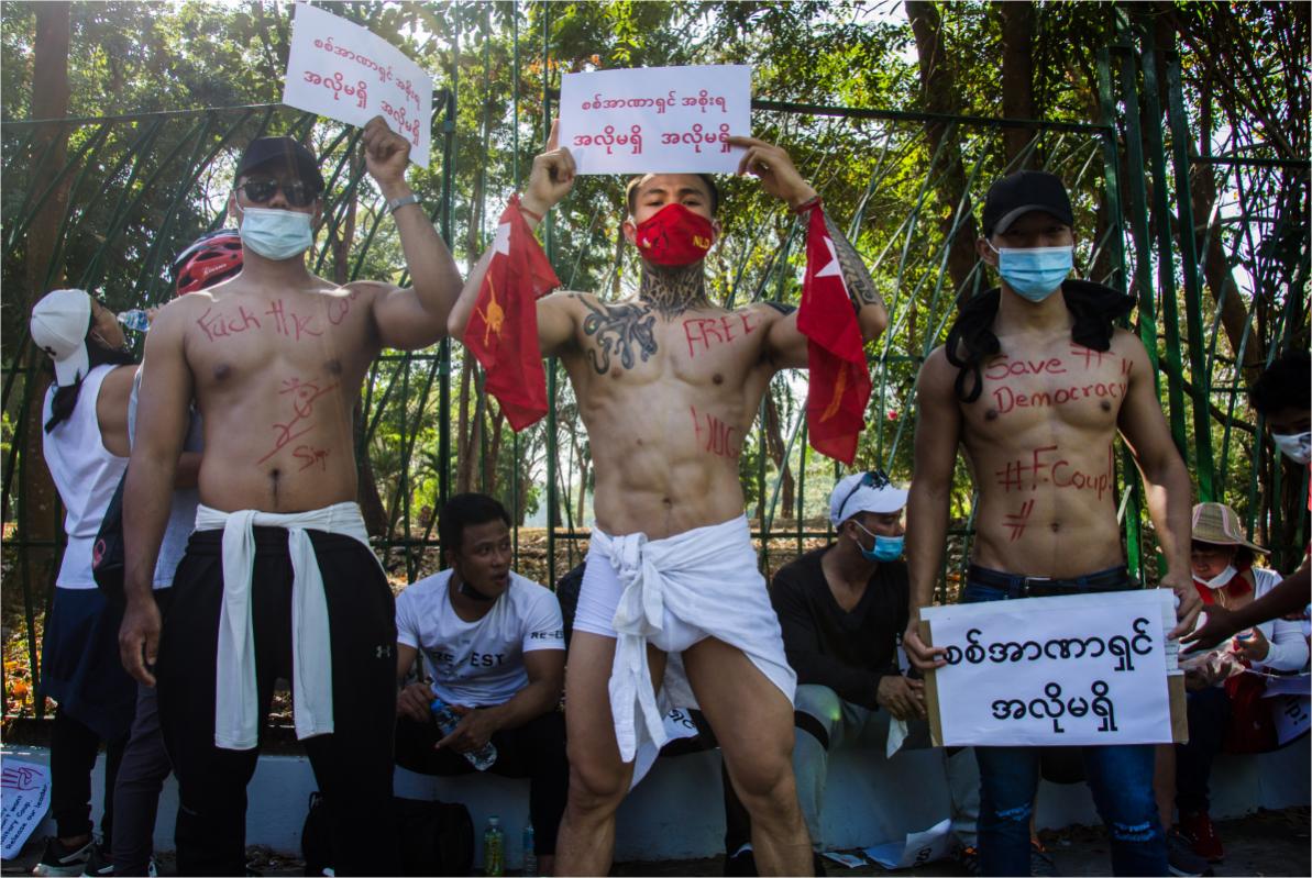 Creative protests by bodybuilders © Anonymous Myanmar photographer
